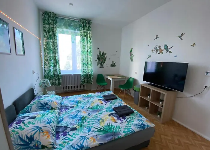 Jungle Rooms